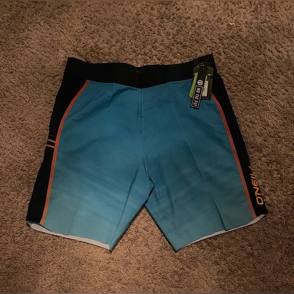 O'Neill Men's Blue Swim Shorts
Size 34 men’s 
NWT - Picture 1 of 3